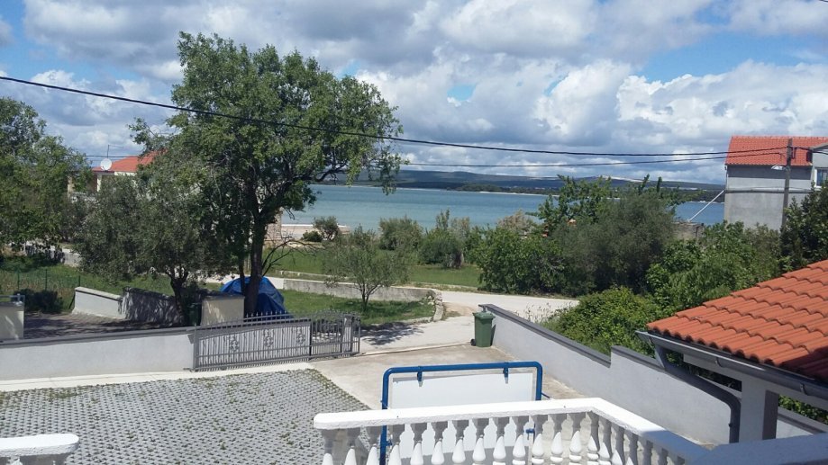 Appartement à vendre sur l'île de Pasman en Croatie - Panorama Scouting.