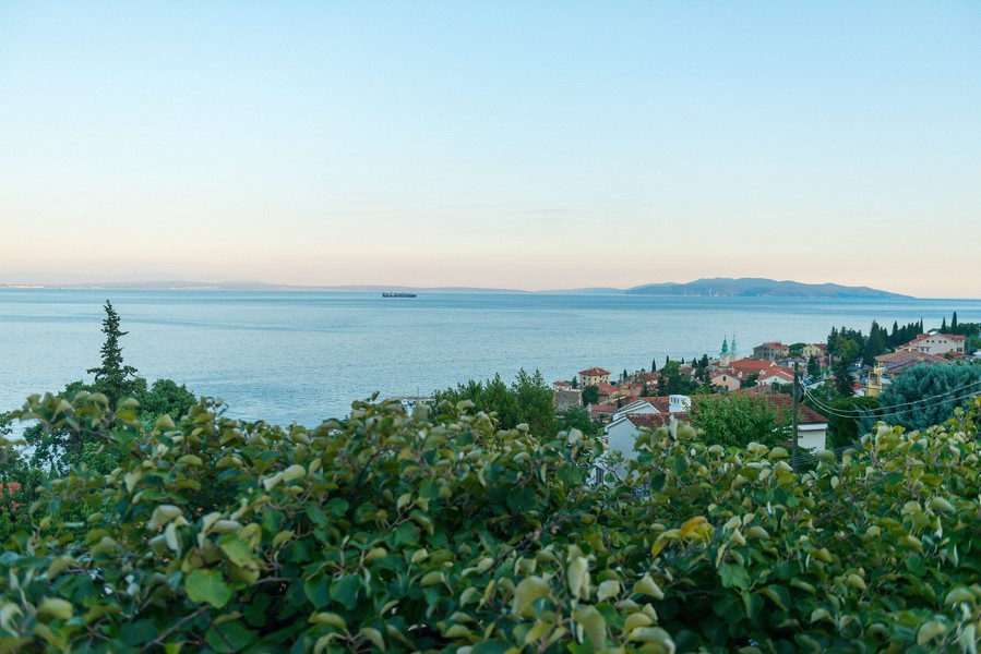 Biens immobiliers avec vue mer à vendre en Croatie - Panorama Scouting A2717, golfe du Kvarner, Opatija.