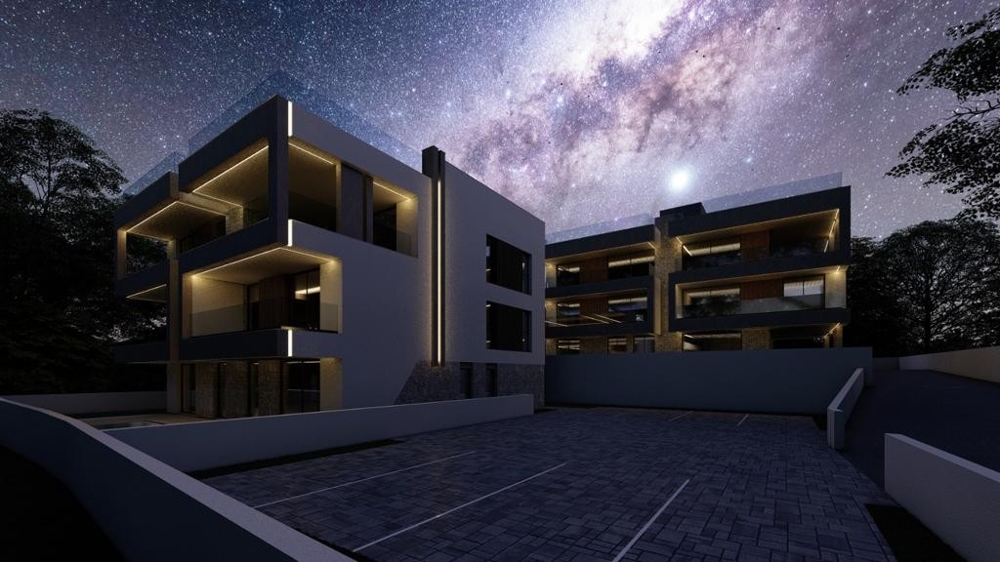 Visualisation 3D d'appartements modernes dans une ambiance nocturne.