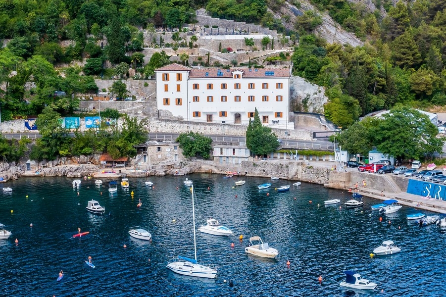 Appartements à vendre dans une résidence soignée à Opatija