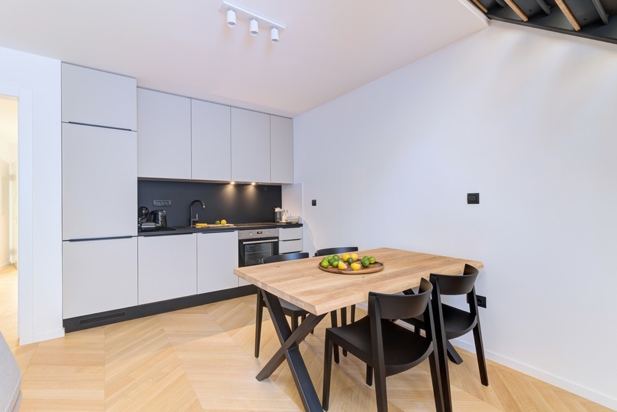 Appartement entièrement équipé avec cuisine équipée