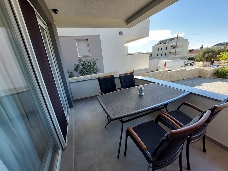 Appartement avec grande terrasse - biens immobiliers Croatie