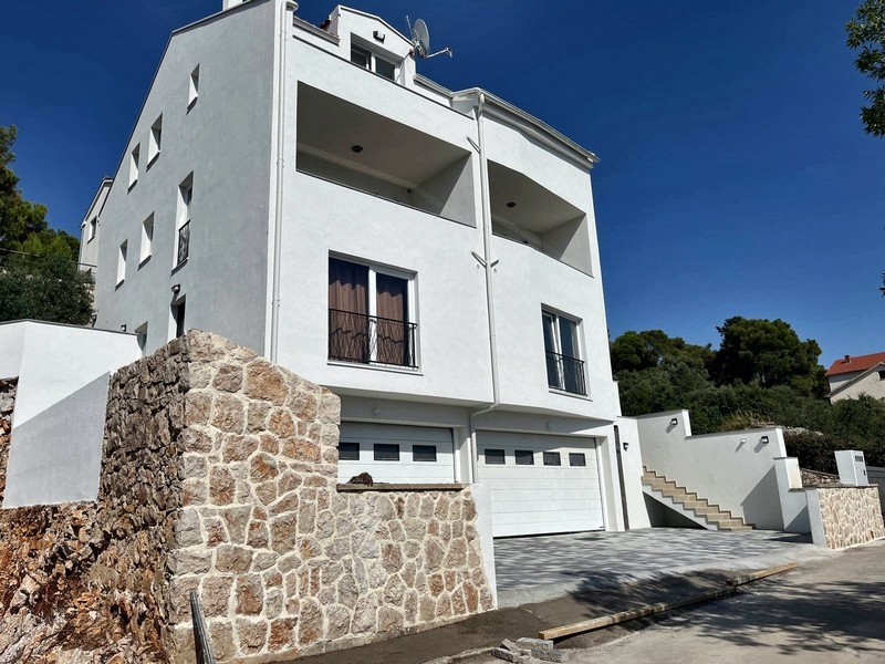 Appartement neuf à Tisno avec vue mer, biens immobiliers attrayants en Croatie