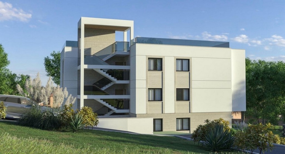 Vue extérieure de l'immeuble d'appartements neuf en Croatie