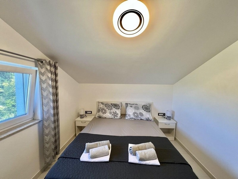 Chambre avec lit double