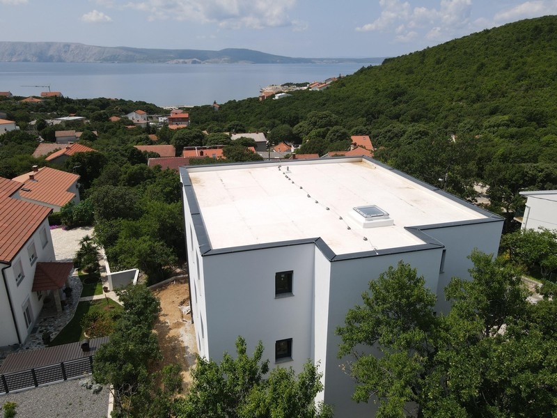 Appartement neuf en Croatie avec jardin et grands balcons
