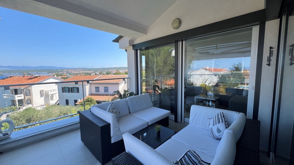 Appartement à Krk avec mobilier lounge sur la terrasse
