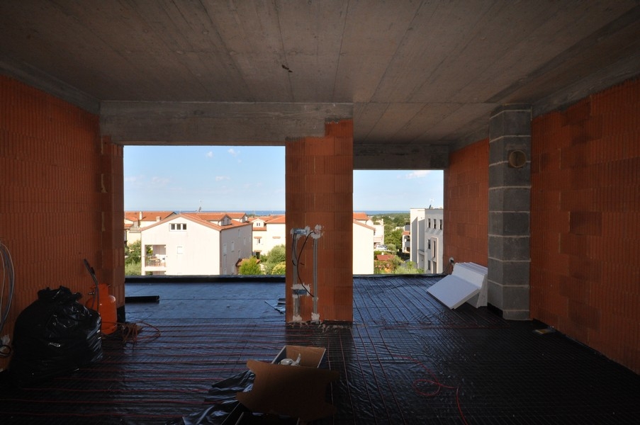 Vue depuis le séjour ouvert du bien A3477 à Porec.