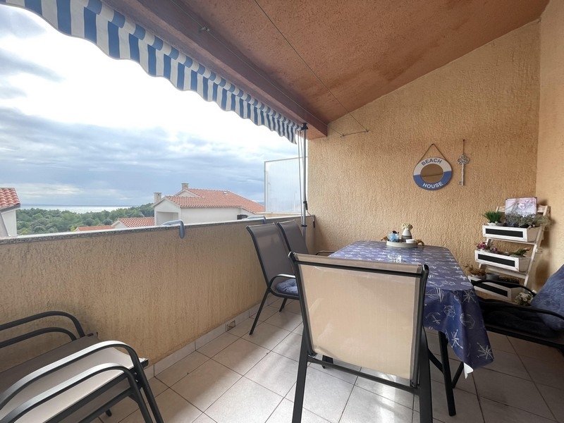 Appartement avec vue mer depuis le balcon - bien A3506 en Croatie.