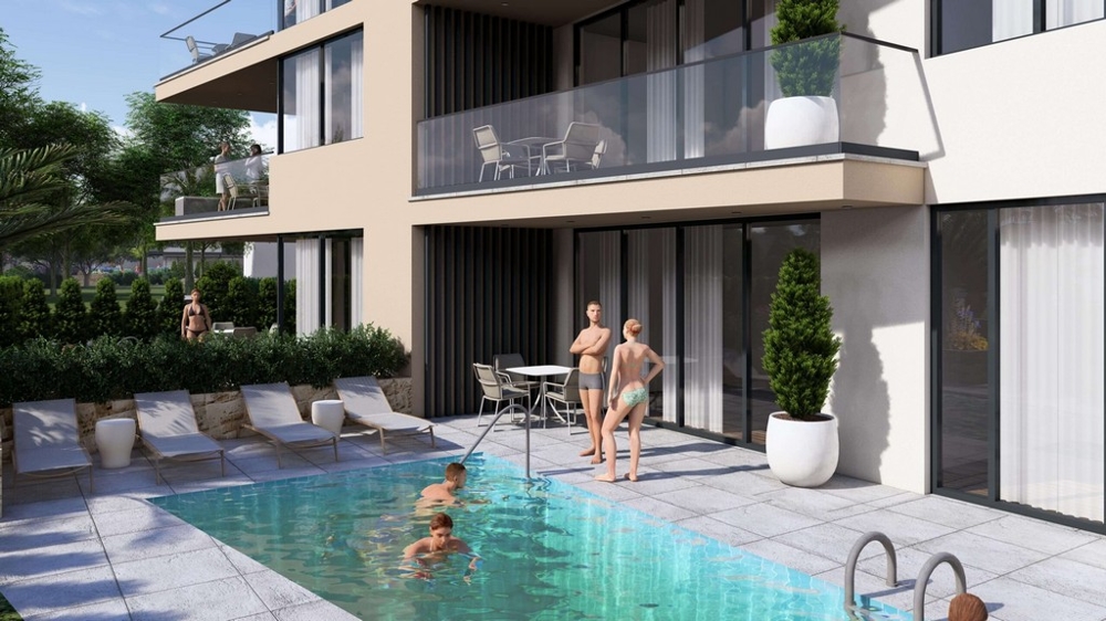 Espace piscine avec bains de soleil et personnes