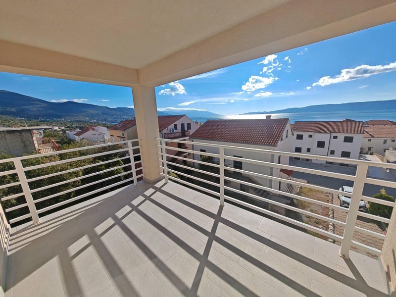 Vue mer du bien A3512, à vendre en Croatie.