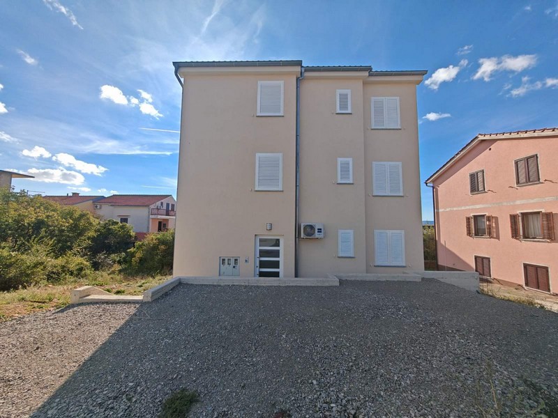 Arrière du nouveau bâtiment dans lequel se trouve l'appartement A3512.