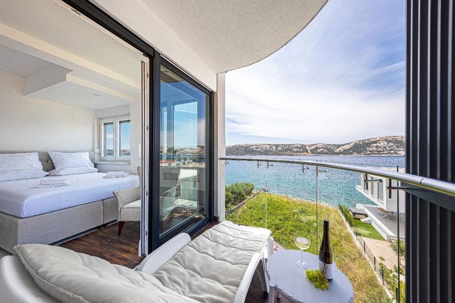 Appartement avec vue mer à Stara Novalja sur l'île de Pag