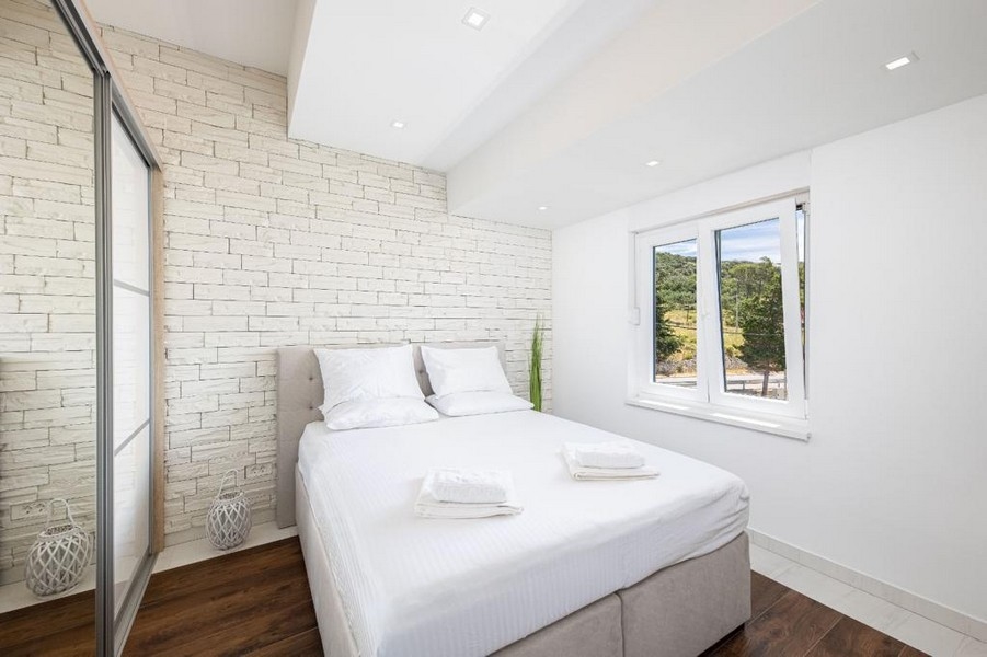 Deuxième chambre avec lumière naturelle