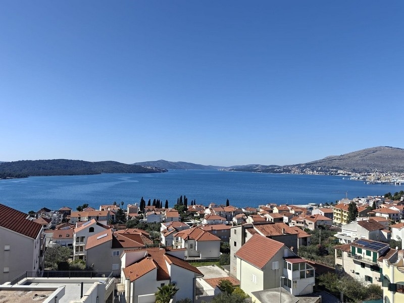 Appartements neufs avec vue mer à Okrug Gornji, île de Ciovo