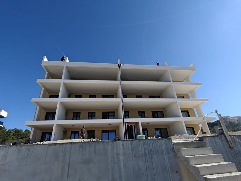 Vue de l'immeuble d'habitation de quatre étages
