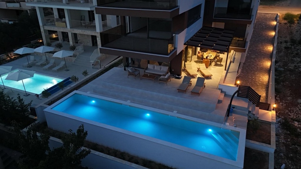 Appartement neuf à vendre près de la mer en Croatie.