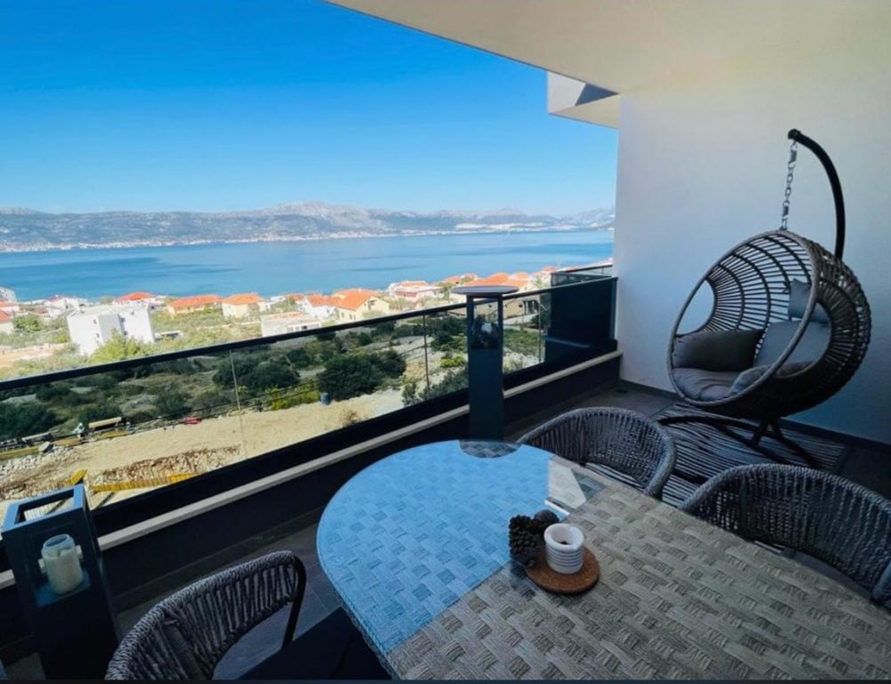 Appartement à vendre sur l'île de Ciovo en Croatie - Panorama Scouting A3661.