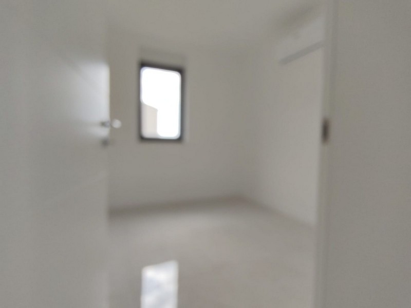 Chambre climatisée dans l'immeuble neuf.