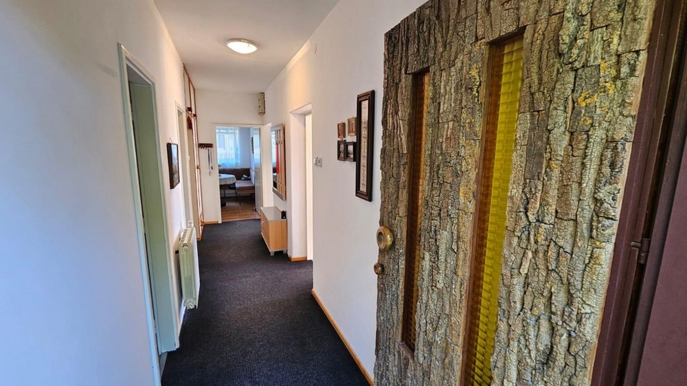 Couloir de l'appartement à l'étage