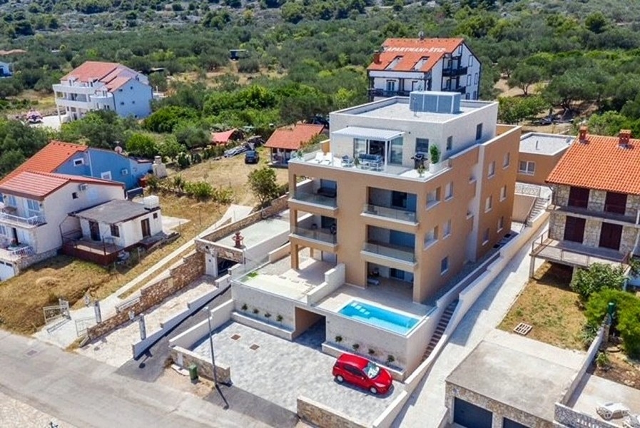 Appartement avec piscine à vendre en Croatie - Panorama Scouting A3752.
