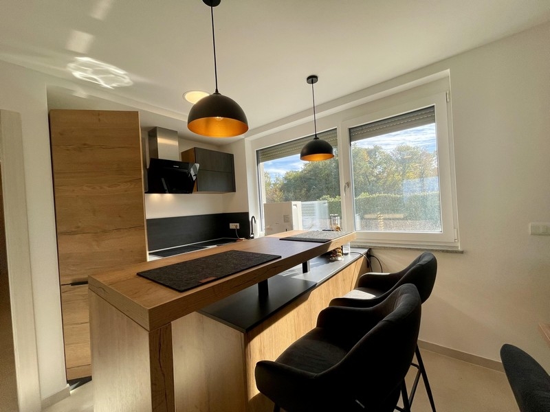 Cuisine avec bar - bien A3780.