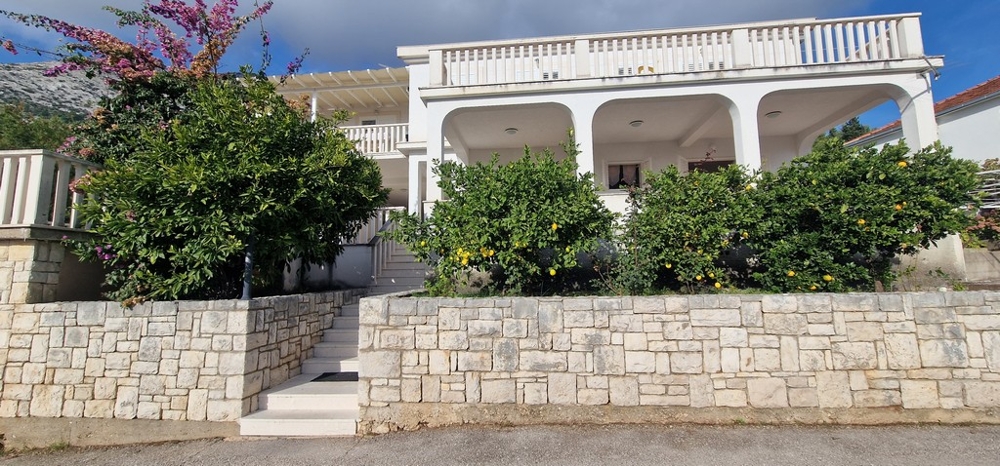 Appartement à vendre à Orebic, Peljesac, Croatie.