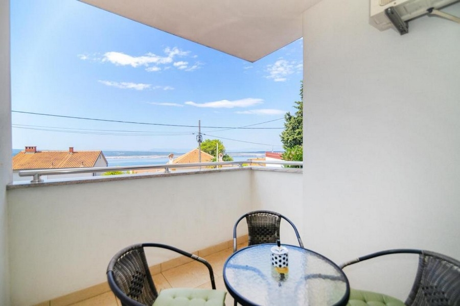 Bien A3840 à Dramalj, Croatie - avec vue mer.