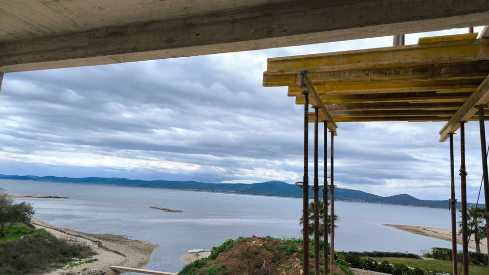 Appartement en gros œuvre avec vue sur l'Adriatique