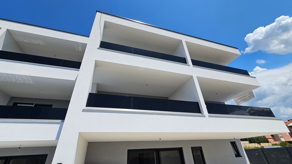 Appartement moderne à vendre à Novigrad, Istrie - Panorama Scouting.