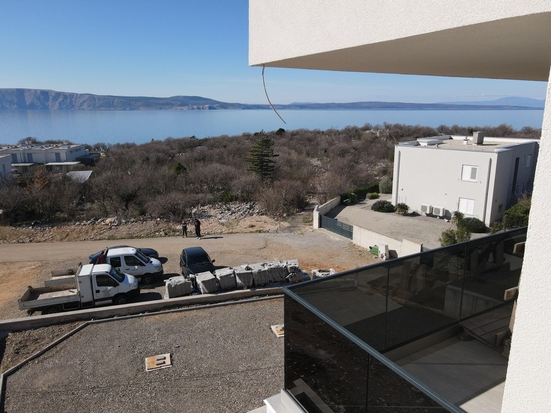 Appartement à Smokvica Krmpotska près de Novi Vinodolski à vendre.