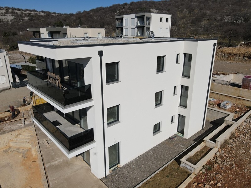 Immeuble collectif neuf avec vue mer à Smokvica Krmpotska près de Novi Vinodolski