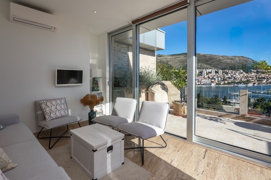 Chambre avec vue mer et balcon