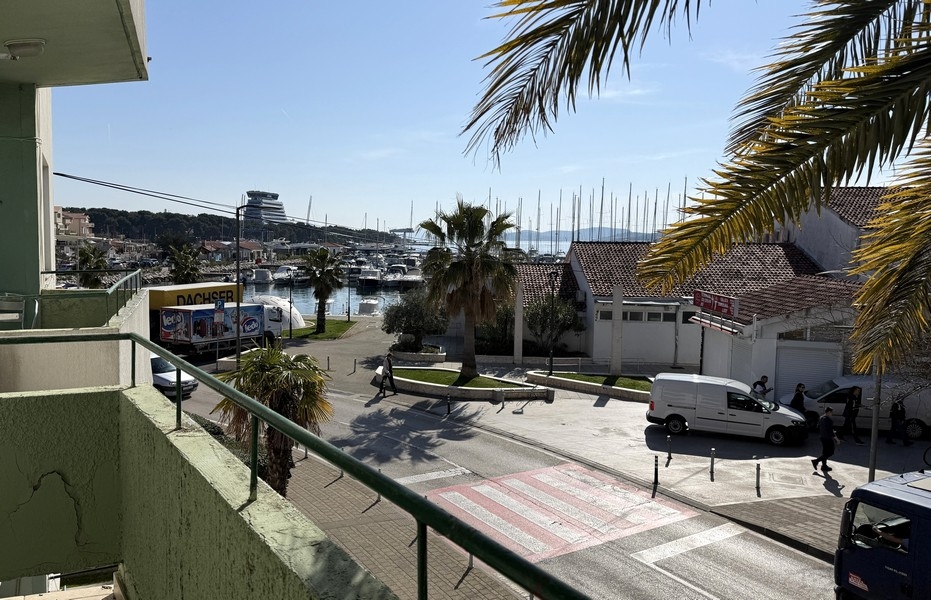 Appartement au centre-ville de Vodice - A3903.