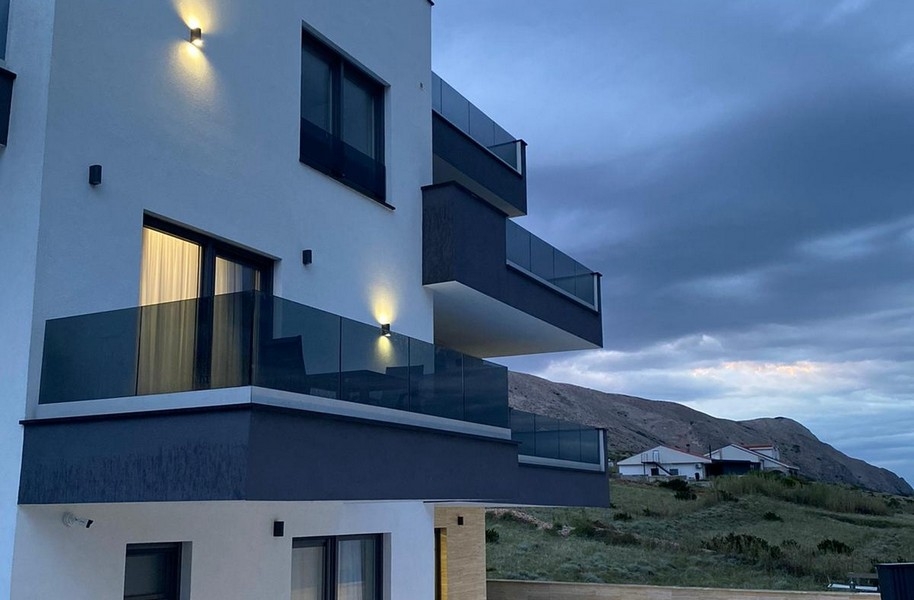 Immeuble d'habitation moderne du bien A3949 à Pag en Croatie.