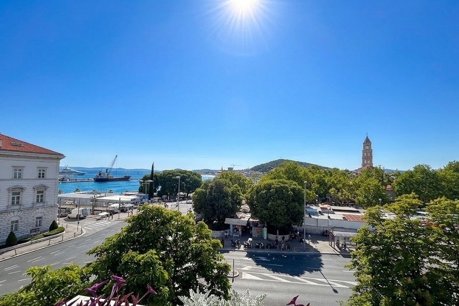 Appartement avec vue mer à Split avec vue sur le port et la vieille ville