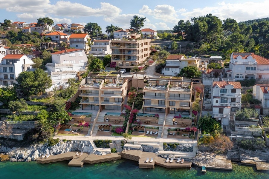 Résidence en première ligne sur la mer, Ciovo