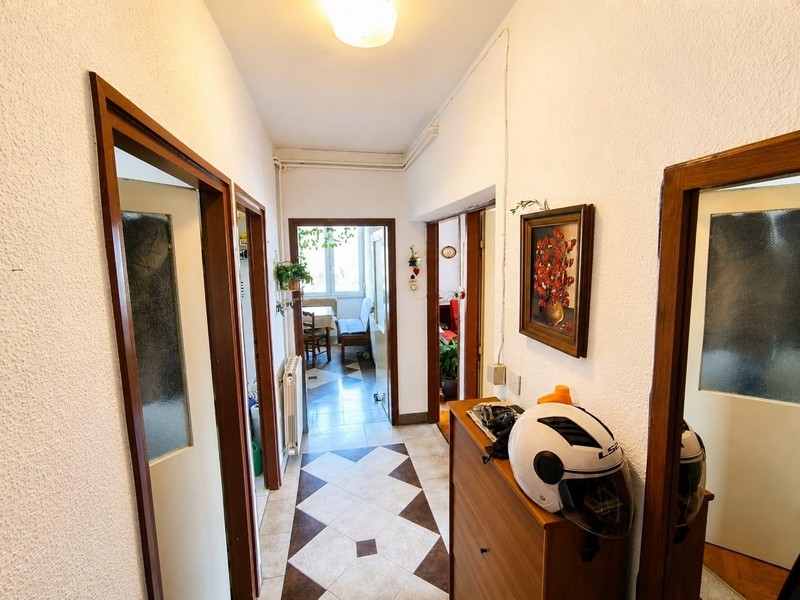 Couloir d'un appartement en Croatie
