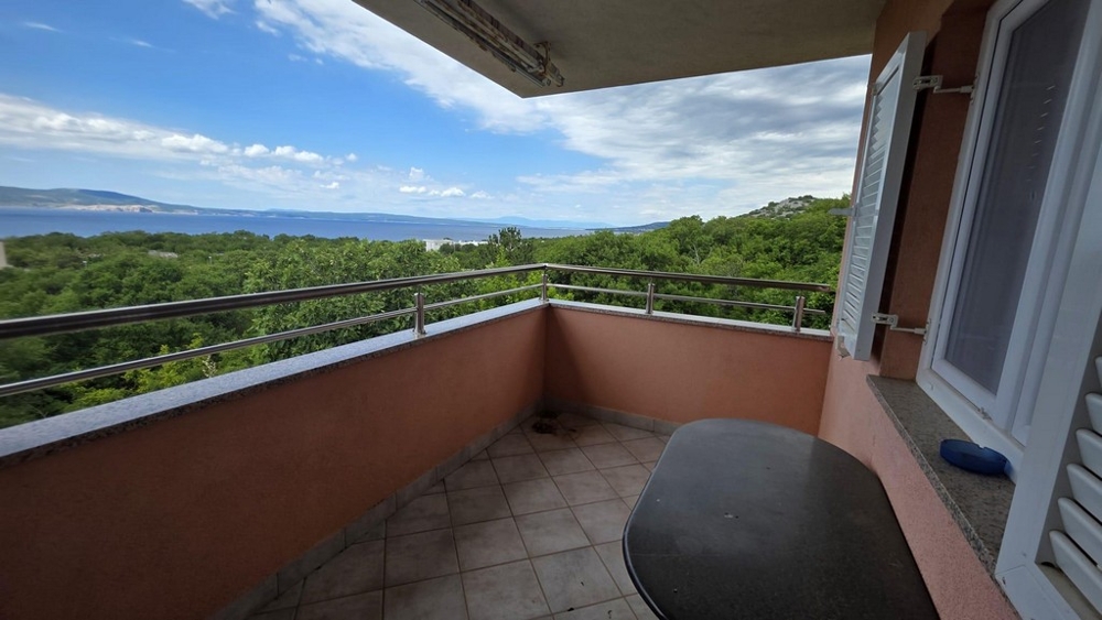 Balcon avec vue mer à Novi Vinodolski