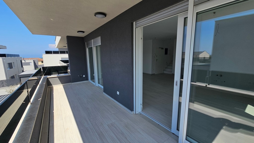 Terrasse avec vue mer au penthouse