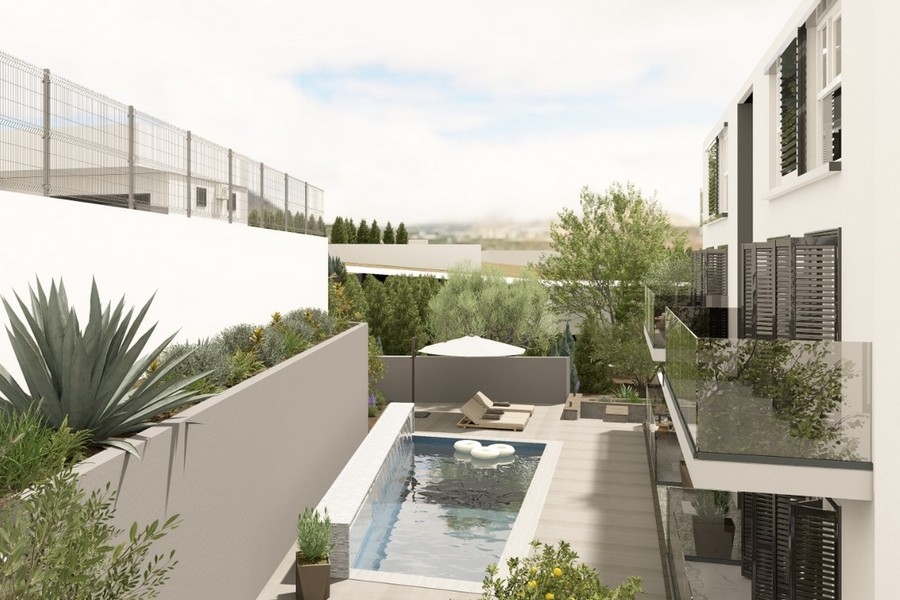 Terrasse avec bains de soleil et vue mer