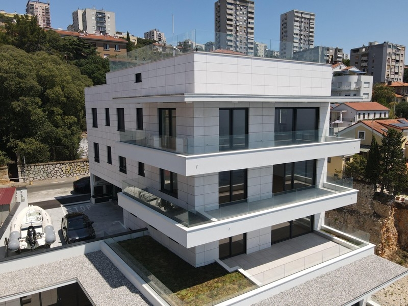 Construction neuve avec appartements de luxe à Rijeka