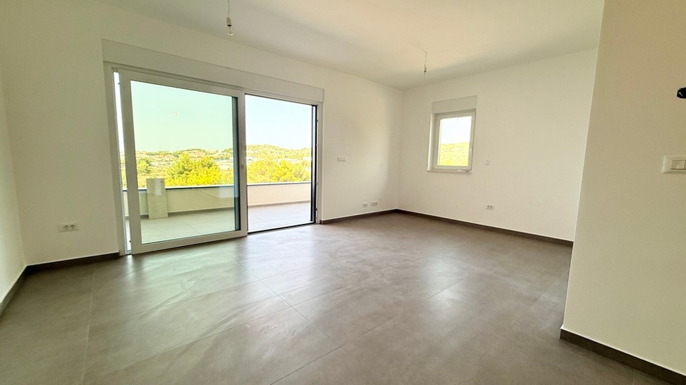 Salon avec sortie vers la terrasse dans l'appartement en duplex A4107 Vodice
