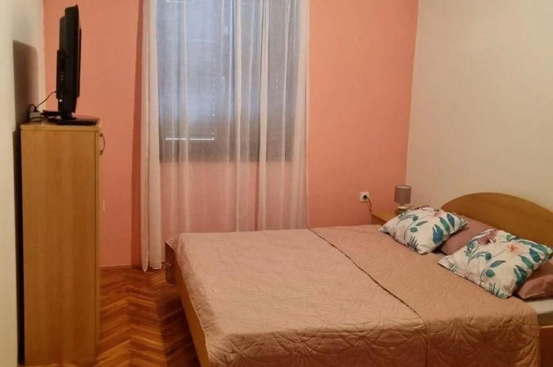 Chambre de l'appartement meublé A4115 en Croatie
