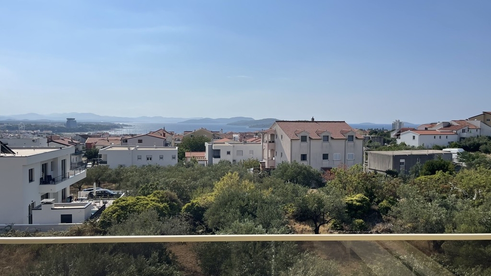Terrasse avec vue mer, appartement à Vodice