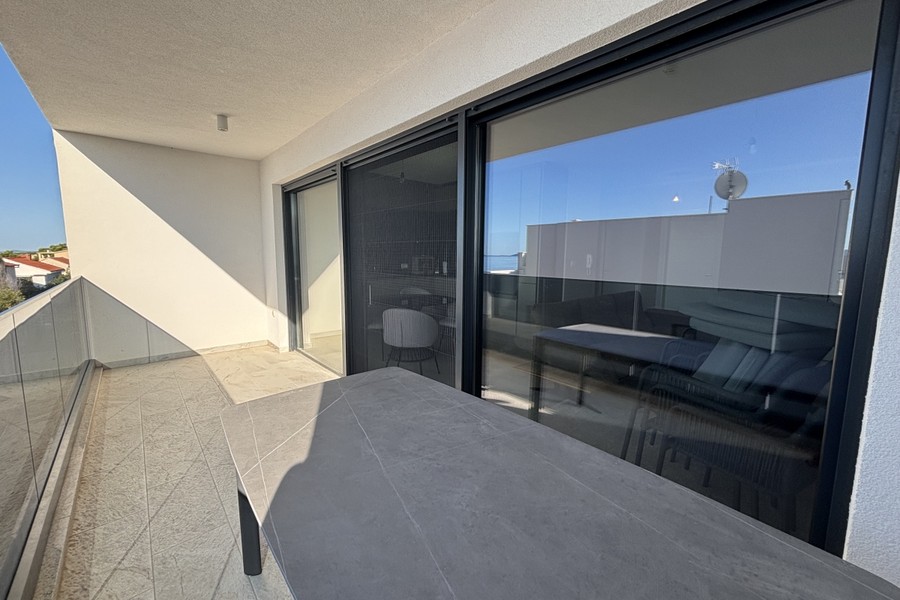 Loggia couverte du penthouse à Okrug Gornji