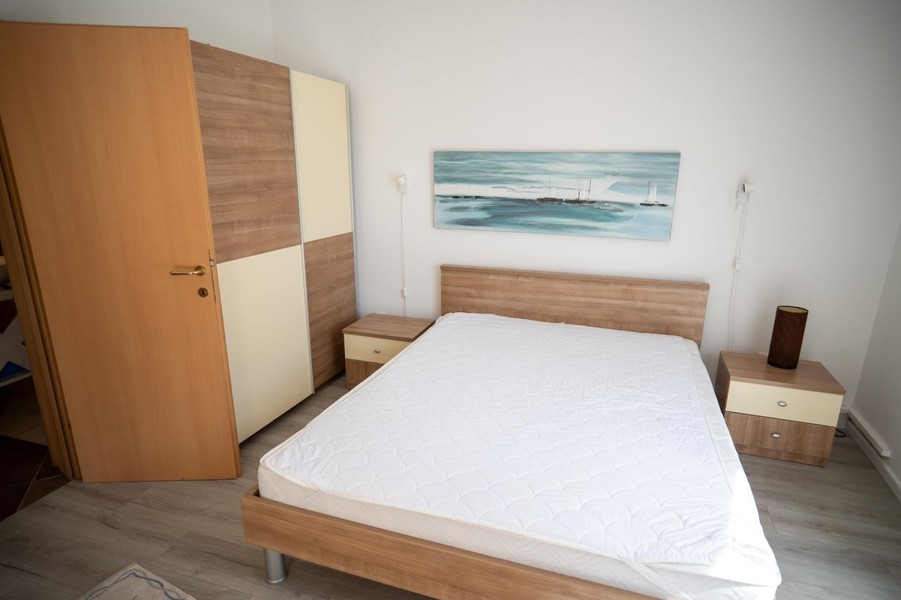 Chambre avec lit double
