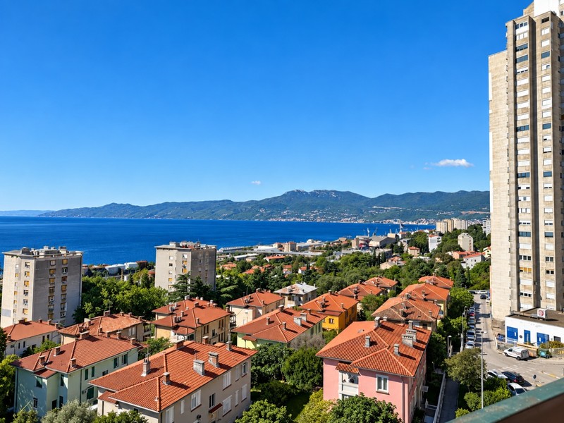 Vue mer depuis le balcon du septième étage