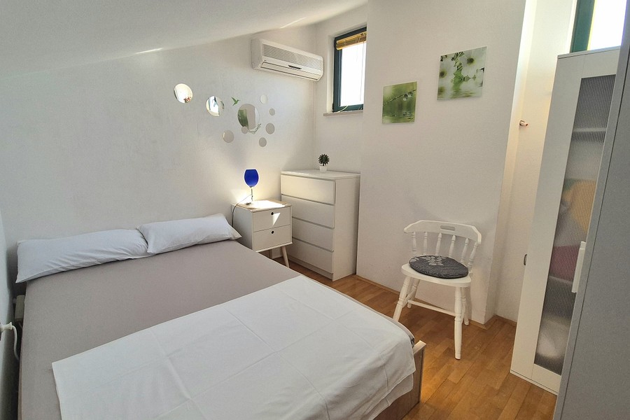 Chambre avec climatiseur