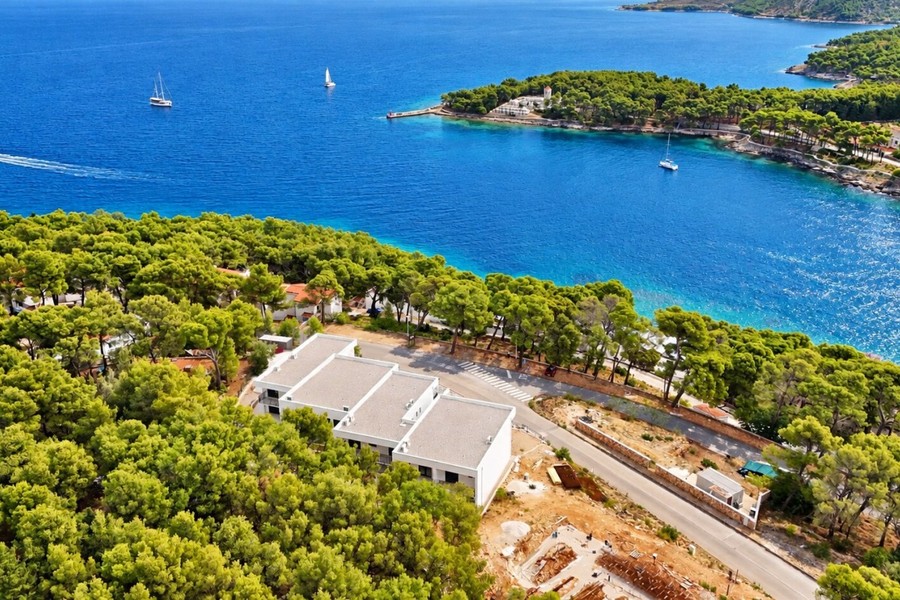 Appartement en duplex avec vue sur la mer à Jelsa sur Hvar